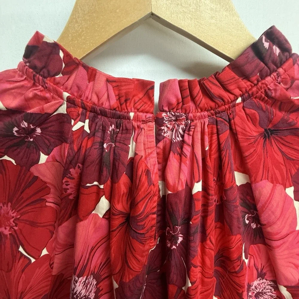 Crown & Ivy Floral Blouse Womens L Red Ruffle Neck Boho Peasant Top - Picture 5 of 13